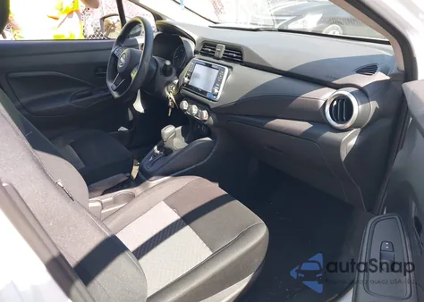 2024 Nissan Versa 1.6 S z USA, uszkodzony, nr VIN 3N1CN8DV5RL821598